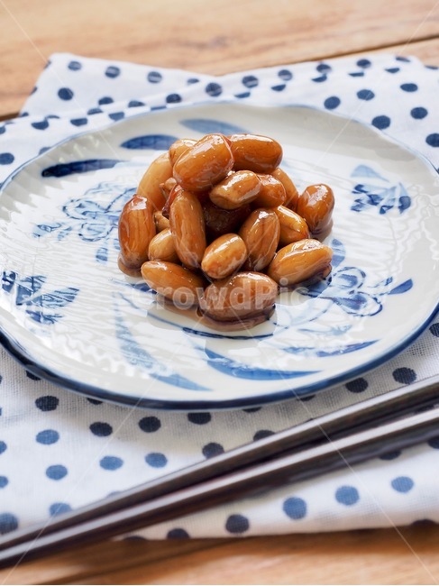 땅콩,땅콩조림,반찬,한국음식,식품,한식,한국문화,음식,한국,배경,음식문화,웰빙,문화,아시아,아시아음식,접시,전통,젓가락,음식,식재료,요리,food,cook,meal,dishes,food reserves,콩류,견과류,beans,pulse,nuts,dry fruits