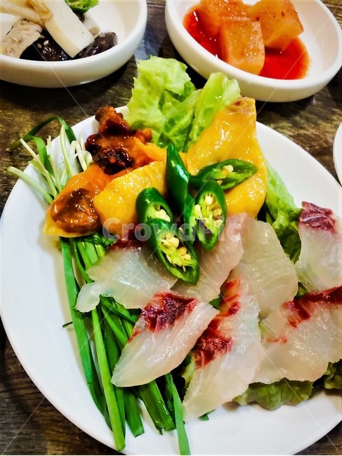 멍게,회,음식,통영,바다음식,생선,해산물,해물,신선,신선한,먹방,먹거리,싱싱,싱싱한,외식,한접시,한정식,식사,안주,술,소주,요리,식재료,food,cook,meal,dishes,수산물,고추,seafood,맛