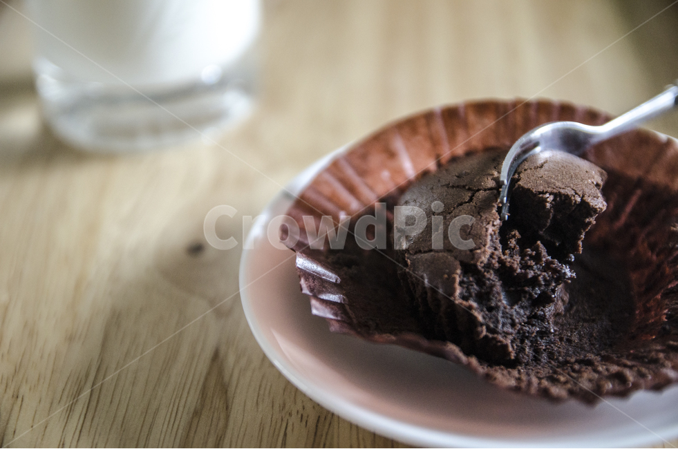 초코빵,홈베이킹,우유,디저트,간식,음식,식재료,요리,food,cook,meal,dishes,food reserves,빵,bread,디저트,간식,후식,dessert,snack,감성,sensible,feeling