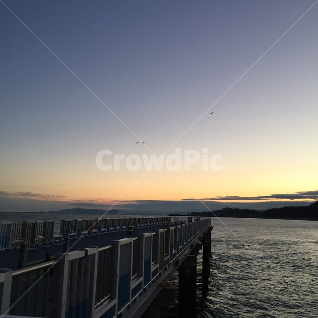 하늘,노을,산,풍경,배경,자연,풍경,nature,landscape,water,물,waterfront,워터 프론트,port,포트,pier,교각