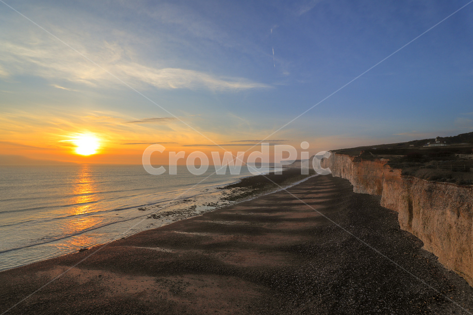 세븐시스터즈,영국,경치,풍경,sevensisters,절벽,cliff,england,landscape,touristattraction,landmark,자연,풍경,nature,landscape,해변,바다,beach,sea,outdoors,옥외,sky,하늘,sunset,일몰,dusk,황혼,dawn,새벽,red sky,붉은 하늘