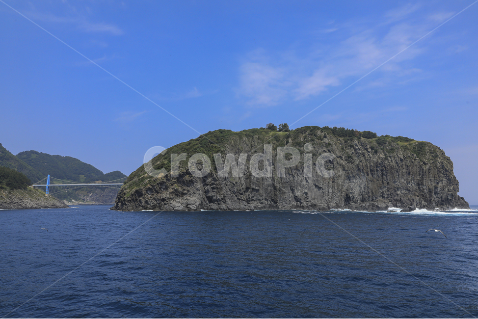바다,바위,울릉도,산,해안선,sea,rock,shoreline,cliff,mauntain,자연,풍경,nature,landscape