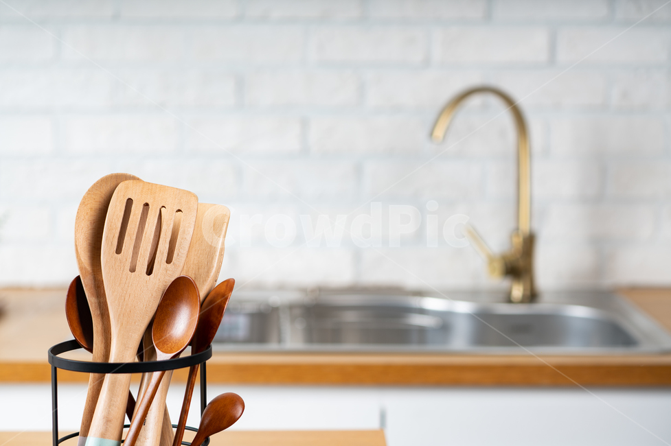 spatula,cooking utensil,sink,pattern,tree,Clean,inside,stainless,space,interior,spoon and chopsticks,modern,background,Spoon,neat,brick,cooking,kitchen utensils,kitchen,housewife,water tap