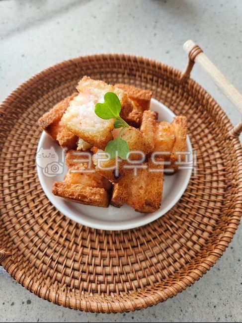 새우요리,새우,멘보샤,새우멘보샤,새우튀김