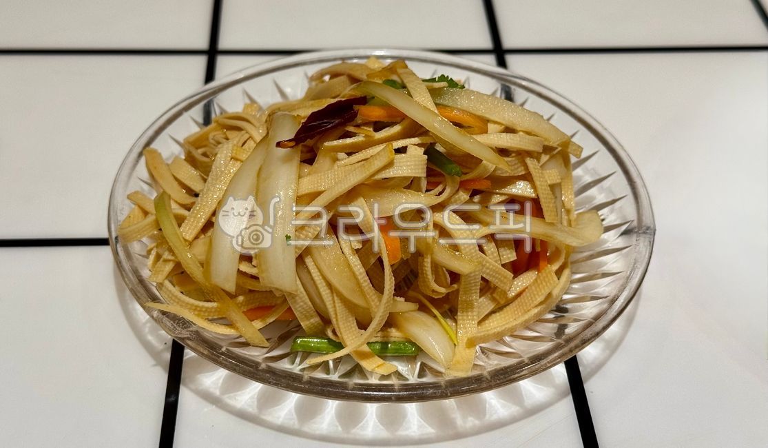 음식,두부,건두부,채소,건두부볶음,반찬,food,중식,볶음요리,요리,야채,접시