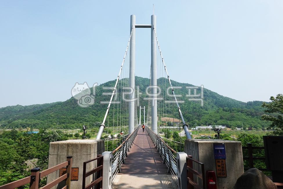 다리,하늘다리,한탄강,포천,경기도,한국,관광,자연,옥외,하늘,계곡,협곡,bridge,skybridge,hantanriver,pocheon,gyeonggido,korea,tourism,nature,outdoors,sky,valley,canyon