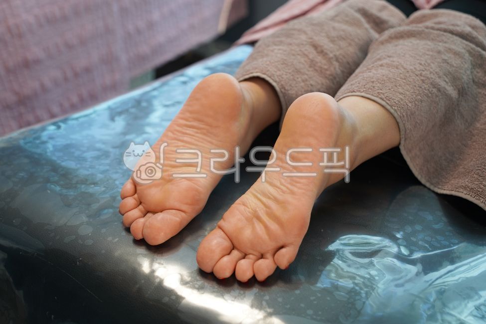 foot massage,callus removal,massage,clean,toes,feet,foot care,foot care,foot care,barefoot,management,beauty,beauty,soles,foot calluses,calluses,skin,calluses,heels,heels,heels,footcare,foot