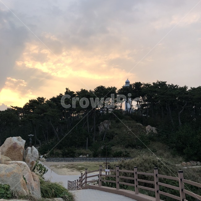 노을,석양,바닷가,대왕암공원,하늘,저녁하늘,저녁노을,바다,울기등대,울산,대왕암,자연,야외,아름다움,신비로움,풍경
