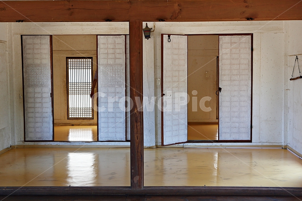 한옥,집,기와집,방안,방문,실내,한국전통,한국문화,korean traditional,korean culture,인테리어,실내디자인,interior design