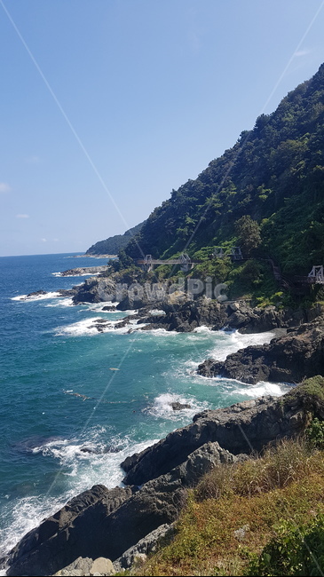 부산,이기대,이기대도시자연공원,이기대공원,이기대자연공원,바다,해안,해안풍경,바다풍경,자연,산,바다산,파도,푸른바다,푸른색,산바다,해안산책로,해안산책,산책,힐링,분위기,여름바다,계절,계절분위기,바람,시원한,국내바다,국내아름다움,부산산책,쉼,자연,풍경,nature,landscape,한국자연풍경,한국자연경관,korea nature landscape,promontory,곶,outdoors,옥외,sea,ocean,대양,water,물