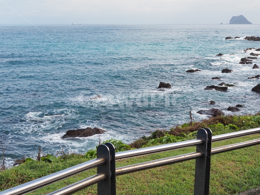 바다,파도,울타리,풍경,sea,wave,fence,view,자연,풍경,nature,landscape,railing,난간,banister,handrail