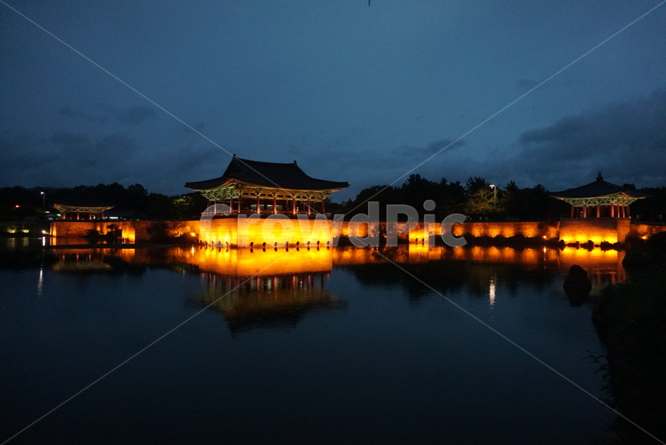 경주,야경,봄,안압지,경주안압지,야경,밤,풍경,nightscape,night,landscape,한국전통,한국문화,korean traditional,korean culture,건축물,건물외관,exterior,building,structure,architecture,construction