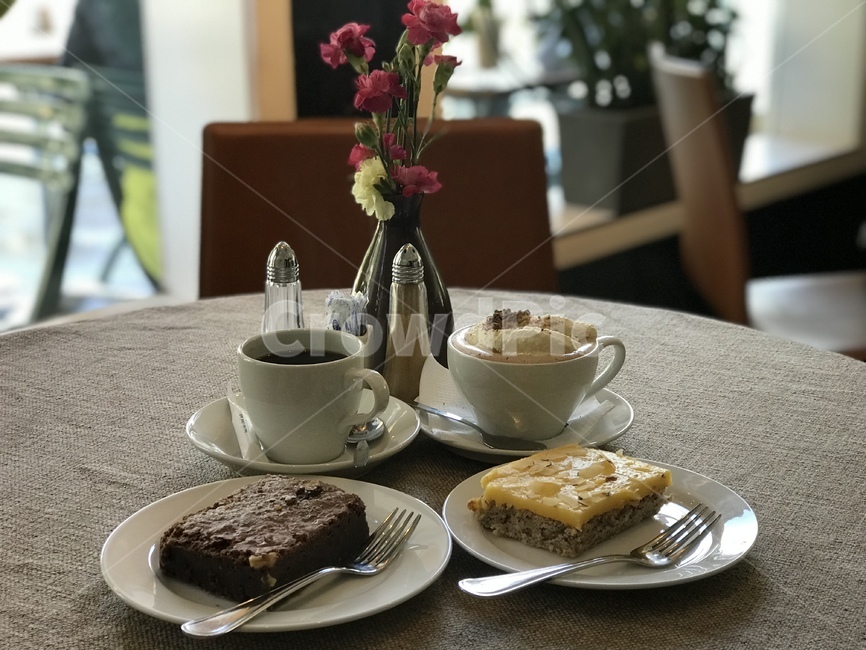 커피,dessert,teatime,cafe,카페,후식,saucer,pottery,커피,카페,coffee,cafe
