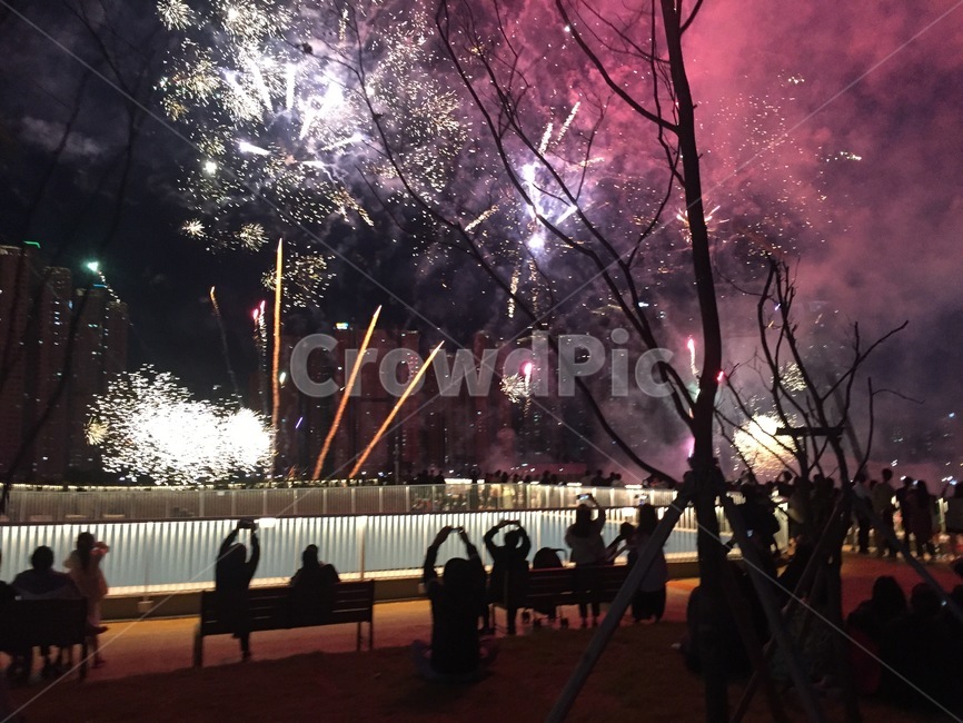 Incheon,festival,finale,night,fireworks,Songdo,shadows,dawn,fireworks festival,emotional photo,Fireworks,lights