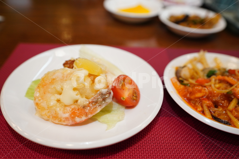 중식,새우,요리,안주,식사,먹거리,푸드,튀김,접시,쉬림프,해산물,먹방,food,음식,방울토마토,야채,음식,식재료,요리,food,cook,meal,dishes,food reserves,중식,중국음식,중화요리,chinese food,chinese dishes,chinese meal,chinese cook