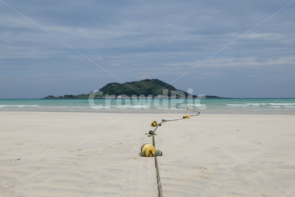 협재해변,협재해수욕장,모래사장,해변,바다,제주도,제주,jeju,beach,자연,풍경,nature,landscape,한국자연풍경,한국자연경관,korea nature landscape,해변,바다,beach,sea,제주도,jeju,jeju island,land,땅,outdoors,옥외,water,물,shoreline,해안선,ocean,대양,coast,연안