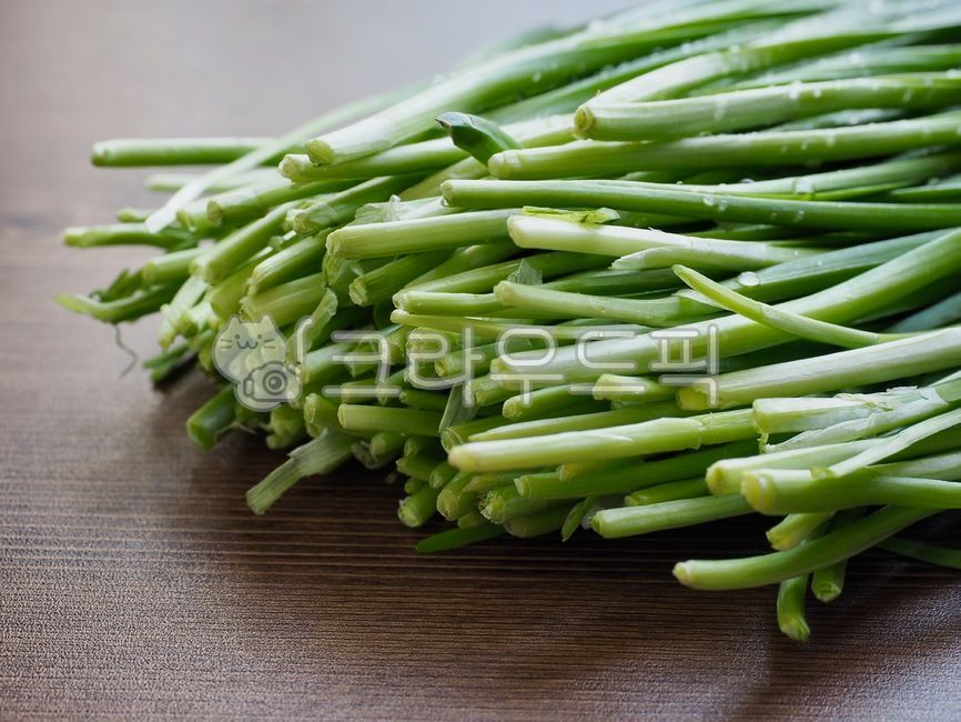 부추,유기농,유기농부추,채소,야채,음식,음식재료,녹색,chives,organic,organicleek,vegetable,food,foodingredients,green,배경,background,웰빙,웰빙음식,녹색채소,잎,잎채소,wellbeing,wellnessfood,greenvegetable,leaf,leafvegetable,식물,plant,음식,식재료,요리,food,cook,meal,dishes,food reserves,채소,야채,vegetables