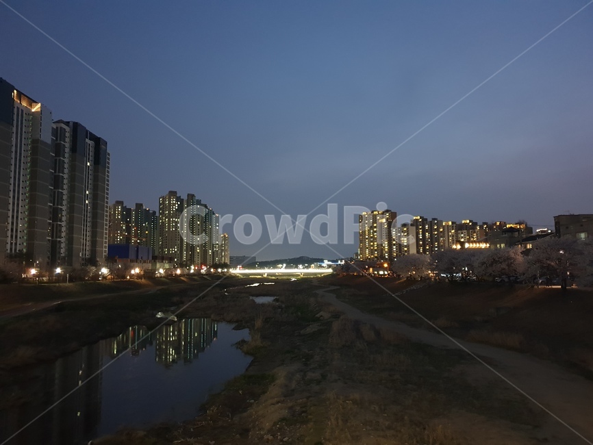 아경,밤호수,불빛,봄,밤하늘