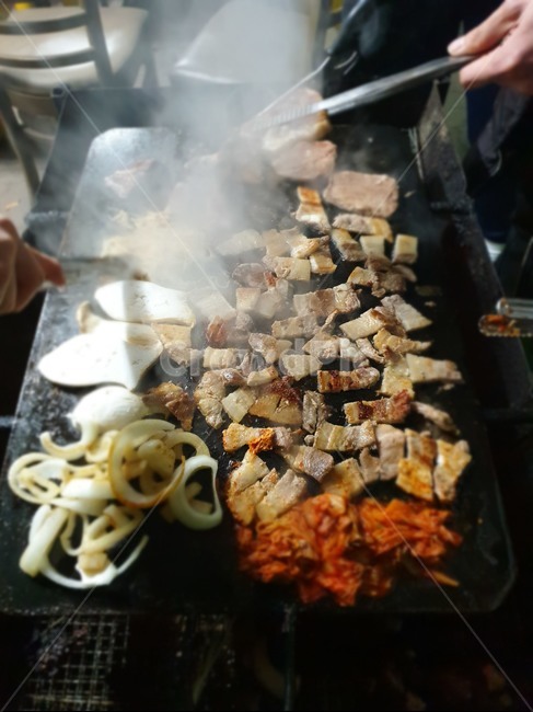 pork,meal,dish,음식,고기,koreanbarbecue,barbecue