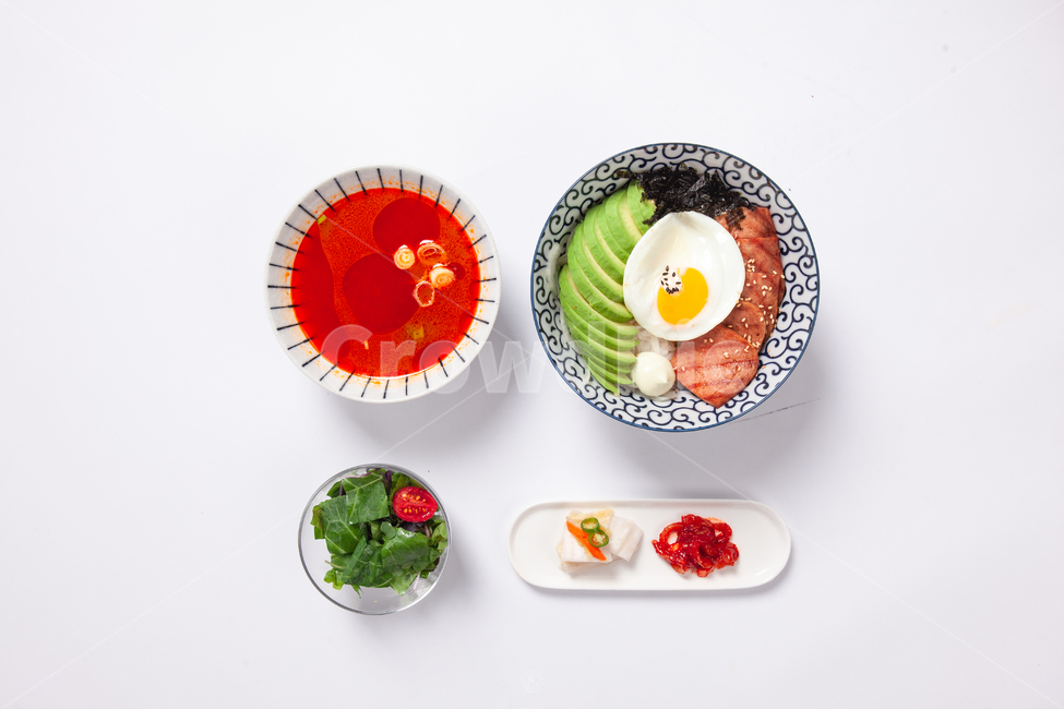 덮밥,아보카도덮밥,스팸덮밥,비빔밥,스팸,아보카도,음식,계란,김,음식,식재료,요리,food,cook,meal,dishes,food reserves