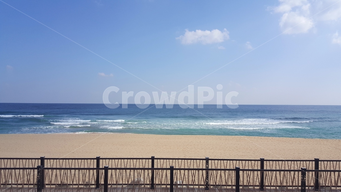 바다,하늘,배경,구름,여름,자연,풍경,nature,landscape,해변,바다,beach,sea,railing,난간,handrail,banister