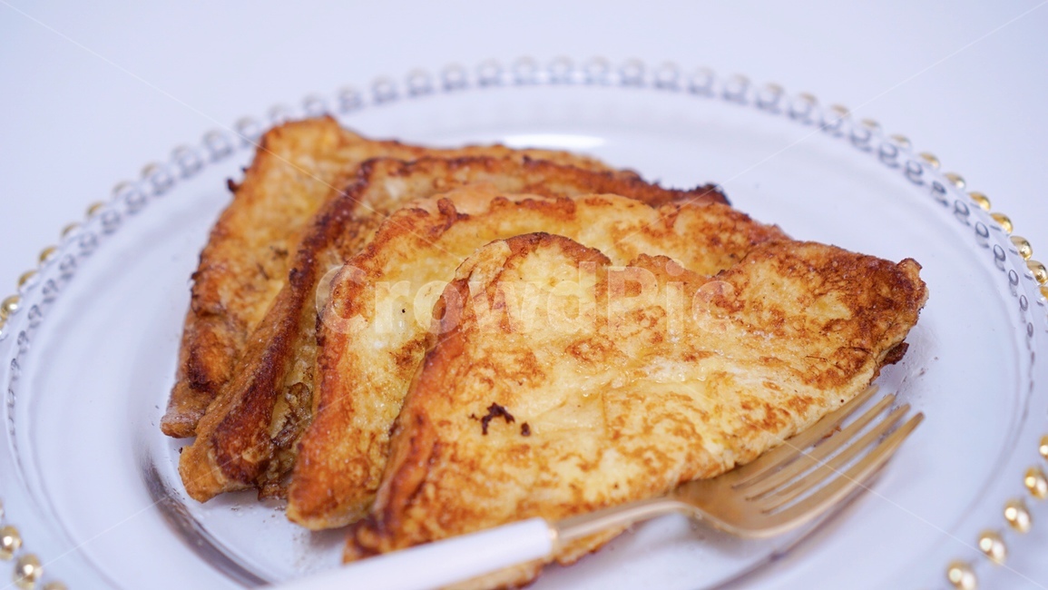cutlery,포크,fork,bread,빵,food,음식,frenchtoast,프렌치토스트,toast,토스트