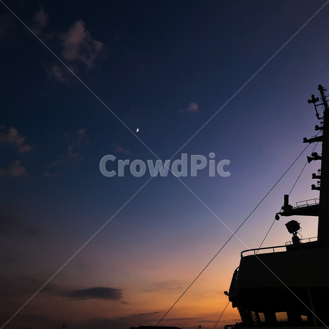 vessel,용기,vehicle,차량,watercraft,선박,교통,transportation,야경,밤,풍경,nightscape,night,landscape