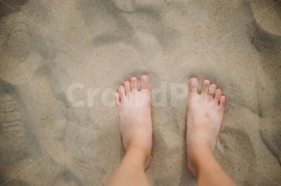해변,바다,모래,발,사람,신체,다리,감성,필름사진,필름카메라,필름,아날로그,감성사진,감성스냅,스냅샷,해변,바다,beach,sea,여행,휴가,traveling,vacation,trip,사람,인물,인간,human,person