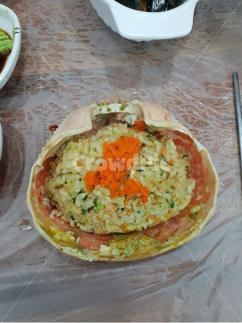 게,등껍질,날치알,볶음밥,주황,대게,밥,영덕