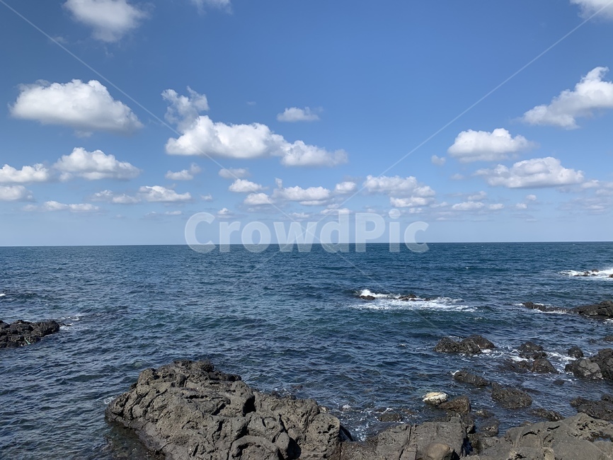 제주도,제주바다,제주하늘,jeju,jejuisland,promontory,곶,nature,자연,물,water,옥외,outdoors,ocean,대양,풍경,하늘,바다,암석,화강암,바닷가,파랑,blue,seaside,sea,seascape,landscape,beach,해안가,해변,자연,풍경,nature,landscape