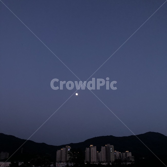 달,밤풍경,보름달,여름밤,밤하늘