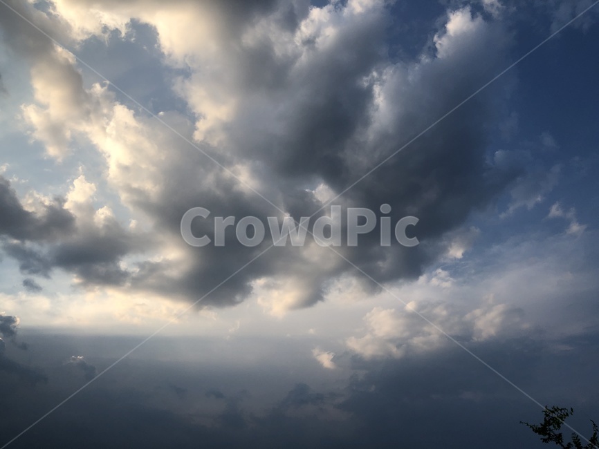 구름,일몰,먹구름,빛,하늘,햇살,cloud,sunset,sundown,light,sunlight,sunshine,sunbeam,darkcloud,blackcloud,sky