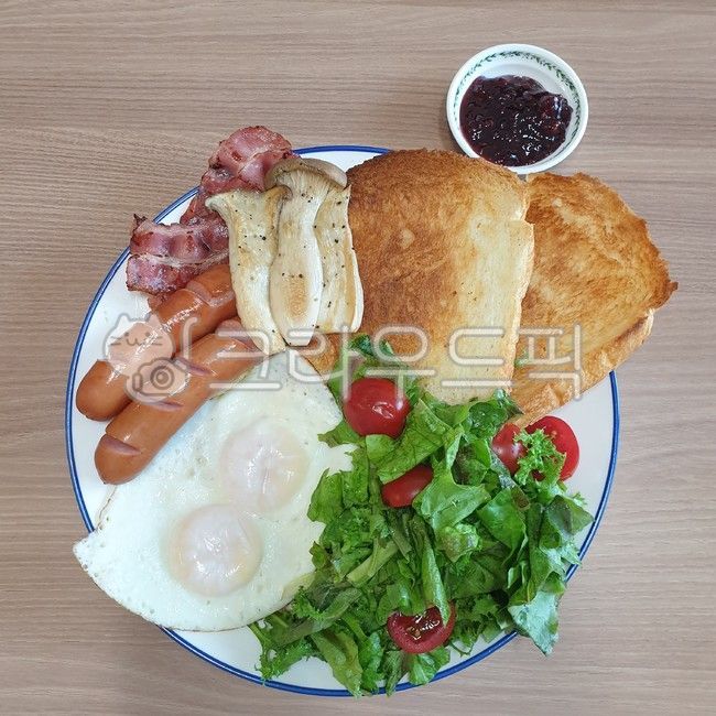 브런치,아점,건강식,서양식,커피,라즈베리잼,홈쿡,홈메이드,brunch,homecook,샐러드