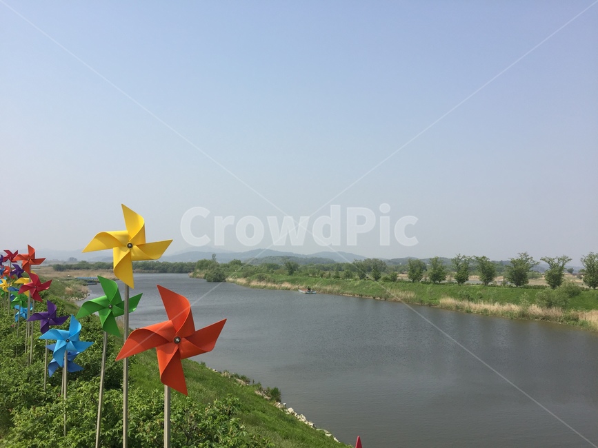 바람개비,강,자연풍경,평화,바람,자연,풍경,nature,landscape,한국자연풍경,한국자연경관,korea nature landscape,leaf,잎,plant,식물