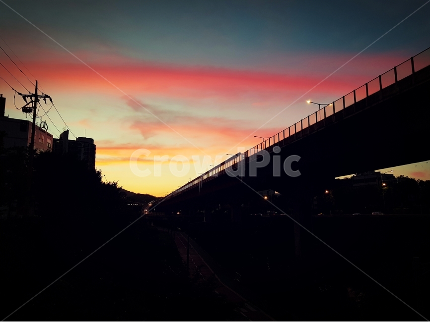 일출,일몰,노을,풍경,야경,하늘,구름,분홍,다리,도시,도심,sunset,sunrise,landscape,sky,cloud,pink,bridge,city,urban,밤,evening,한국,korea,야경,밤,풍경,nightscape,night,landscape,실루엣,그림자,silhouette,shadow,building,건물