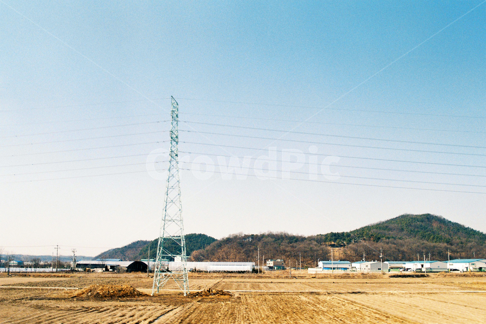 필름,필름사진,필름느낌,필름감성,감성사진,가을,들판,평야,전신주,철탑,농촌,시골,풍경,송전탑,전력선,케이블,cable,powerlines,electrictransmissiontower,에너지산업,energy industry