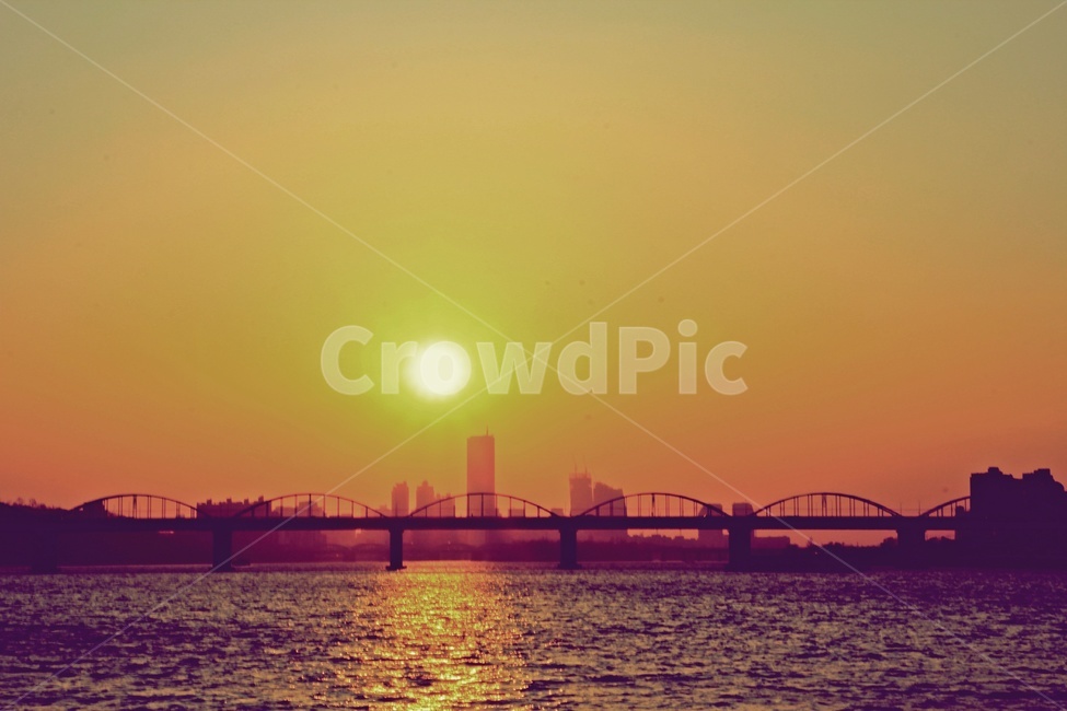 산책로,노을,붉은노을,sunset,trail,park,공원,겨울,한강,다리,bridge,도시,풍경,city,landscape,한국도시풍경,한국도시경관,korea cityscape,nature,자연,outdoors,옥외