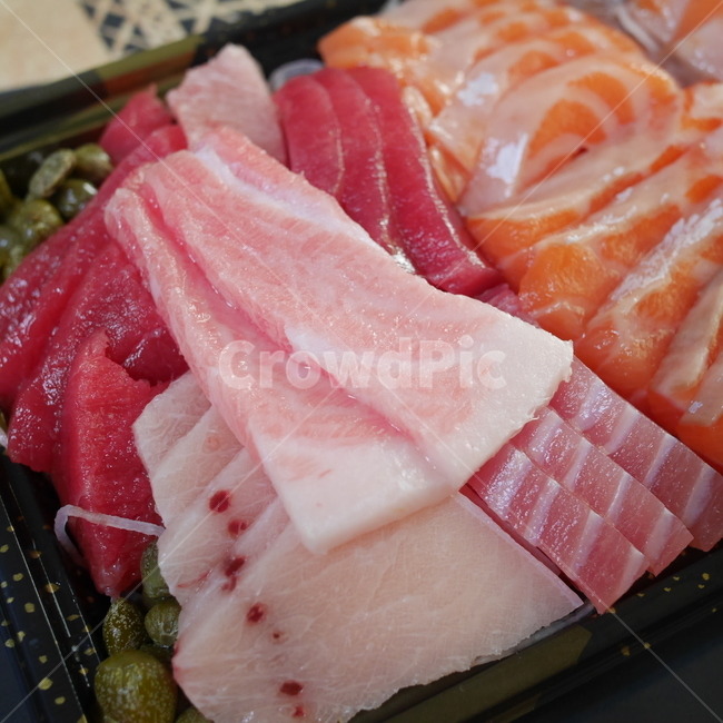 참치,참치회,연어,연어회,포장음식,회포장,회도시락,생선,생선회,테이크아웃,포장,음식,식재료,요리,food,cook,meal,dishes,food reserves,수산물,해산물,fishery products,seafood,일식,일본음식,일본요리,Japanese food,Japanese dishes,Japanese meal,Japanese cook