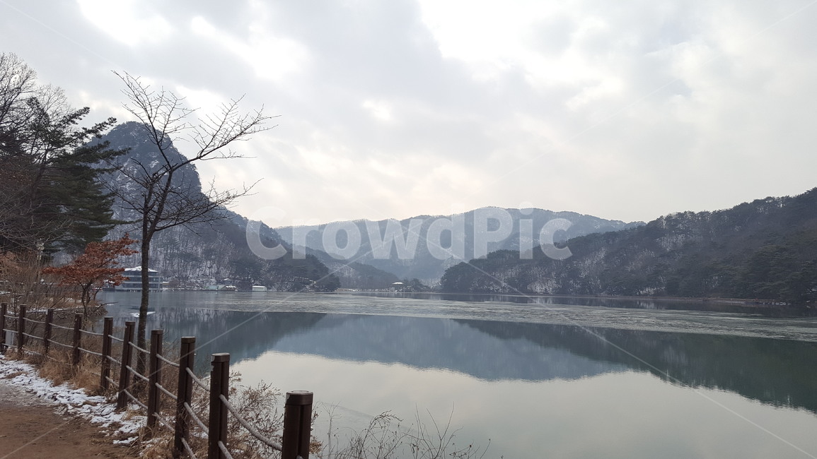 산정호수,포천산정호수,호수,겨울산정호수,눈내린산정호수,눈내린호수,겨울호수