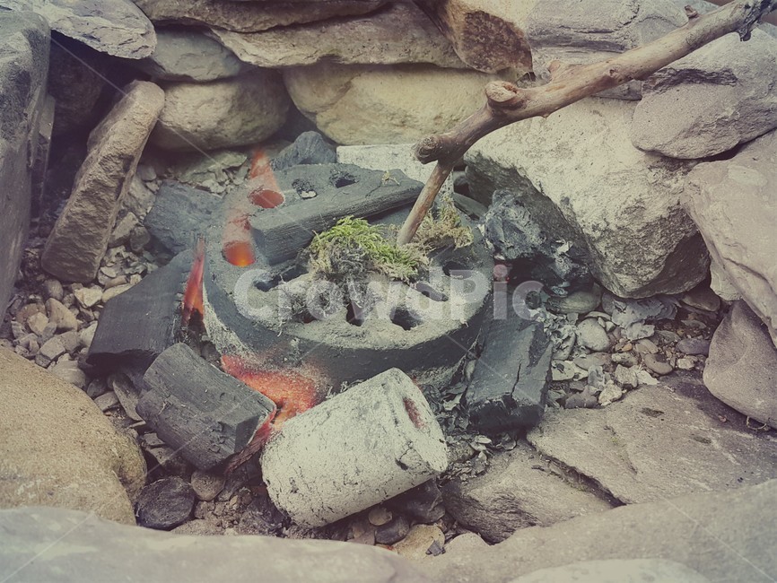 번개탄,나뭇가지,숯,건초,캠핑,겨울,계절,winter,season,에너지산업,energy industry,rubble,파편