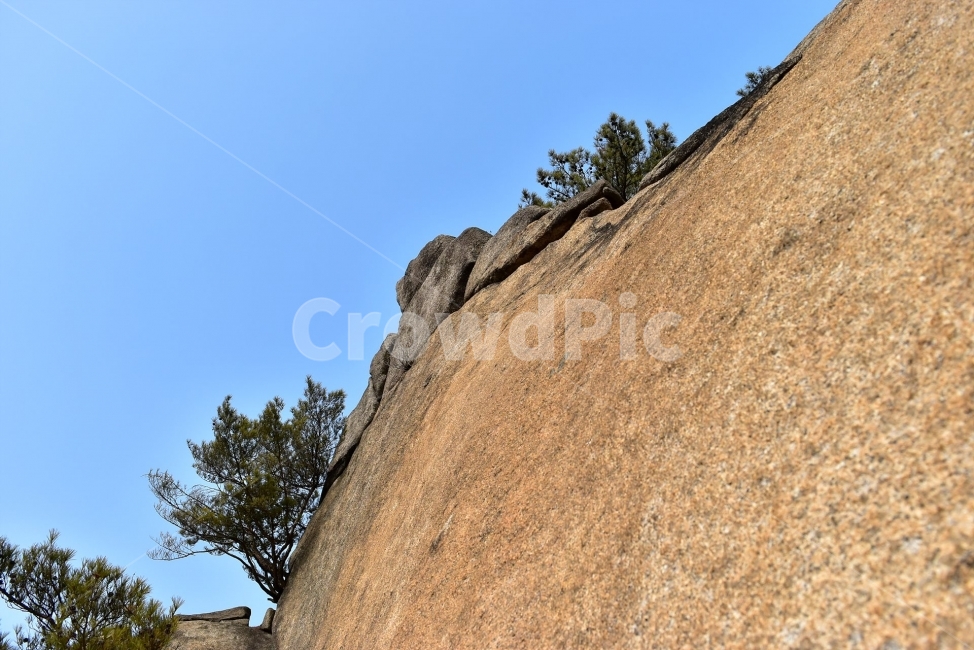 도봉산,풍경,자연,국립공원,서울,도심지,명산,겨울,힐링,산행지,국내여행,자연풍경,산사진,기암,바위,기암절경,Seoul,Korea,National,Park,비경,산행,등산,트레킹,100대명산,바위산,오봉,우이암,선만자,주봉,암릉,사진,감성,장관,조망,자연,풍경,nature,landscape,한국자연풍경,한국자연경관,korea nature landscape,outdoors,옥외