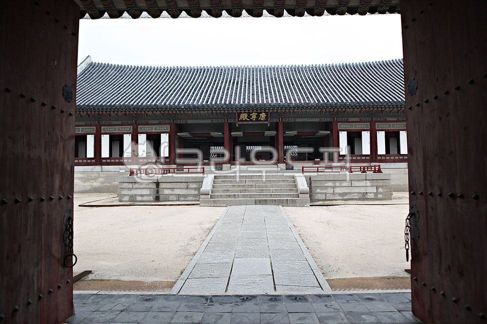palace,Gyeongbokgung,Hanok,sight,tiled house,house,building