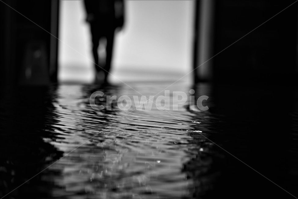 물,빛,사람,그림자,도시,흑백,모노톤,monochrome,black and white