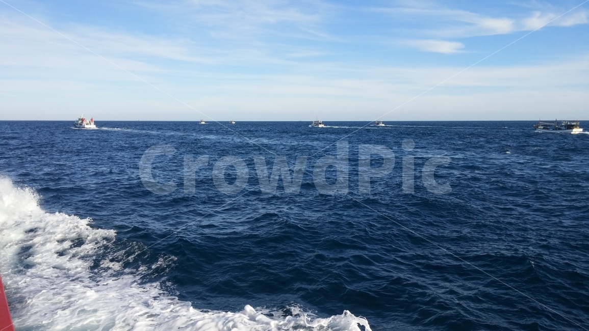 바다,달리기,구름,파도,물결,자연,풍경,nature,landscape,교통,교통수단,traffic,transportation,ocean,대양,water,물,outdoors,옥외,sea