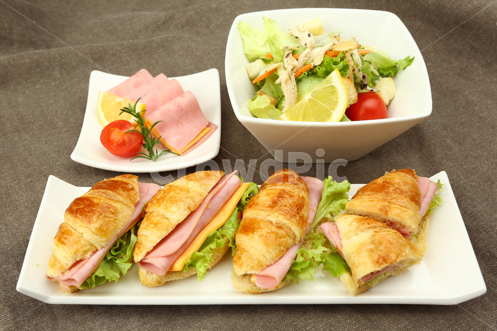 빵,크로와상,베이킹,식품,음식,식사,아침식사,샌드위치,bread,croissant,baking,food,meal,breakfast,sandwich,음식,식재료,요리,food,cook,meal,dishes,food reserves,빵,bread,디저트,간식,후식,dessert,snack