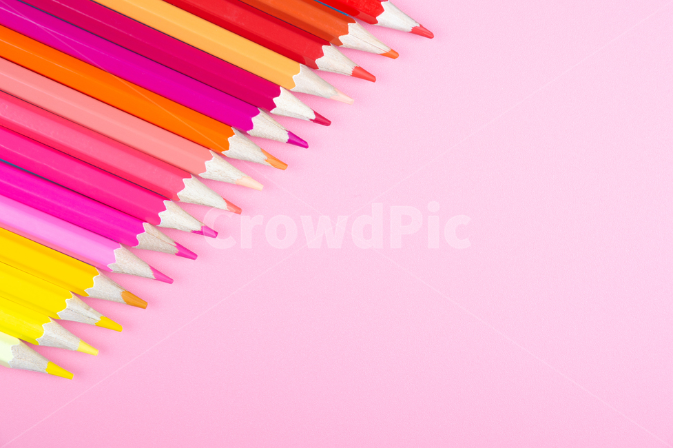 색연필,연필,color,학용품,미술용품,도구,사무용품,학용품,문구류,사무용품,school supplies,stationery,office supplies
