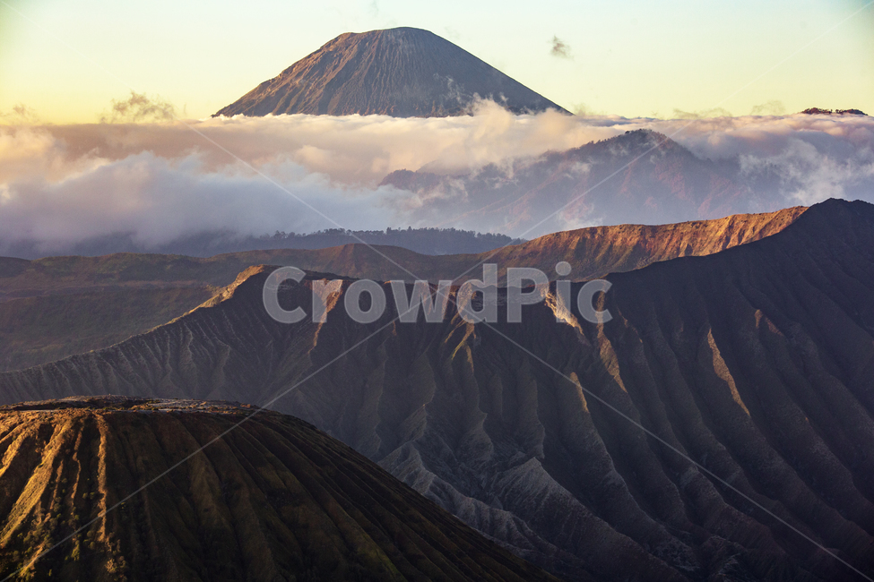 브로모,바톡,세메루,bromo,batok,semeru,분화구,화산,인도네시아,indonesia,세계,자연,nature,outdoors,옥외,산맥,산,풍경