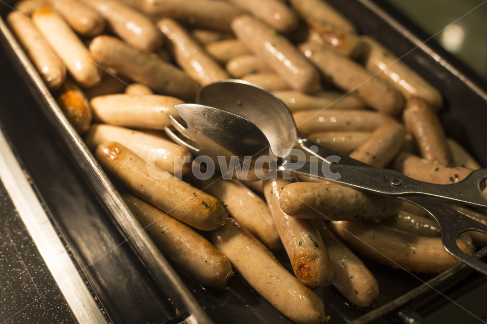 소세지,소세지구이,돼지고기,식품,음식,집게,소시지,음식,식재료,요리,food,cook,meal,dishes,food reserves