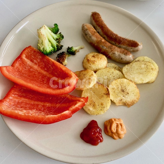 음식,한끼,소세지,독일소세지,감자,감자요리,식욕,독일음식,음식,식재료,요리,food,cook,meal,dishes,food reserves