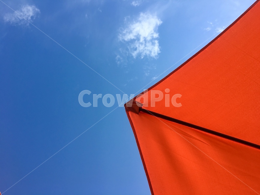 파라솔,하늘,여름,햇빛,구름,summer,blue,parasol,계절,파란하늘,빨강,shine,색감
